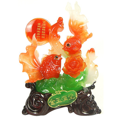 金玉滿堂 金魚(yú)鯉魚(yú)樹(shù)脂仿玉工藝品的藝術(shù)魅力
